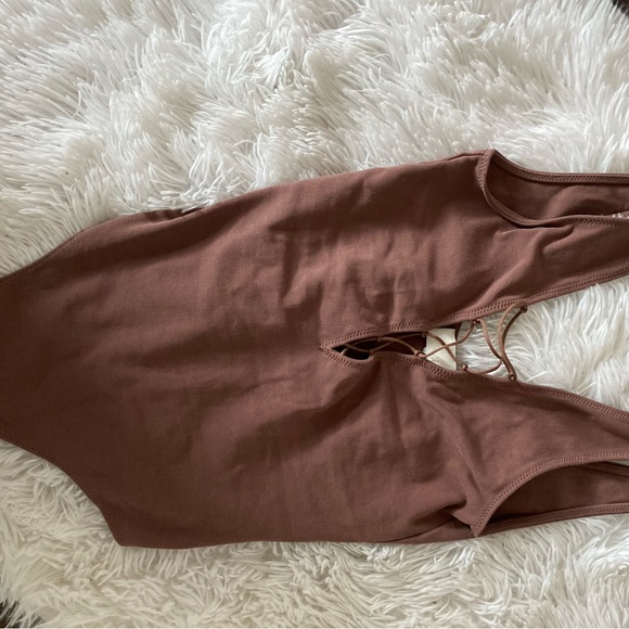 Wilfred Free- Brown swimsuit 🤎 - Picture 5 of 6